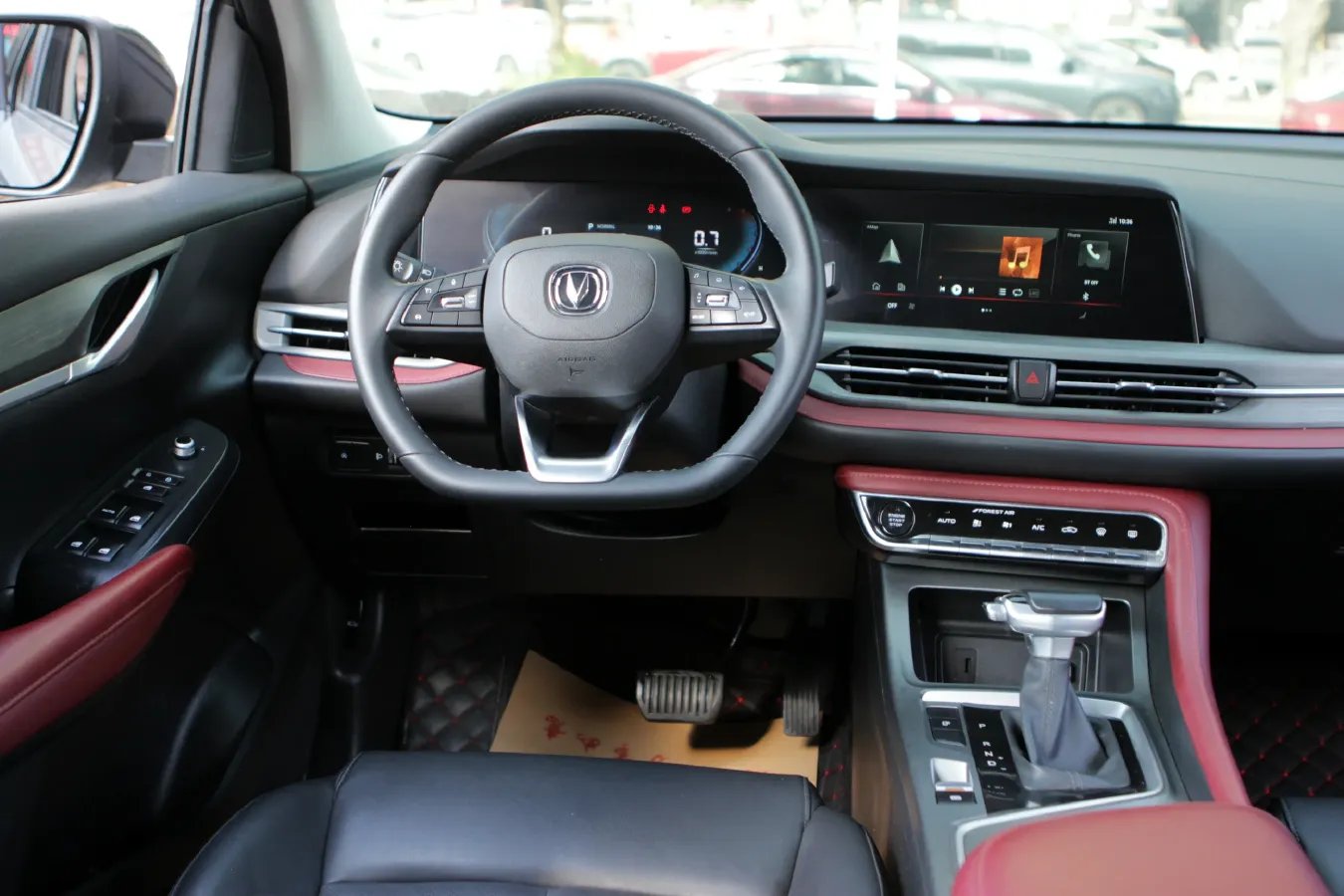 2021 ChangAn CS55 Plus 1.5T 180HP L4 7DCT,autocango,china used car exporter,china ev exporter,chinese used car exporter,chinese used ev exporter