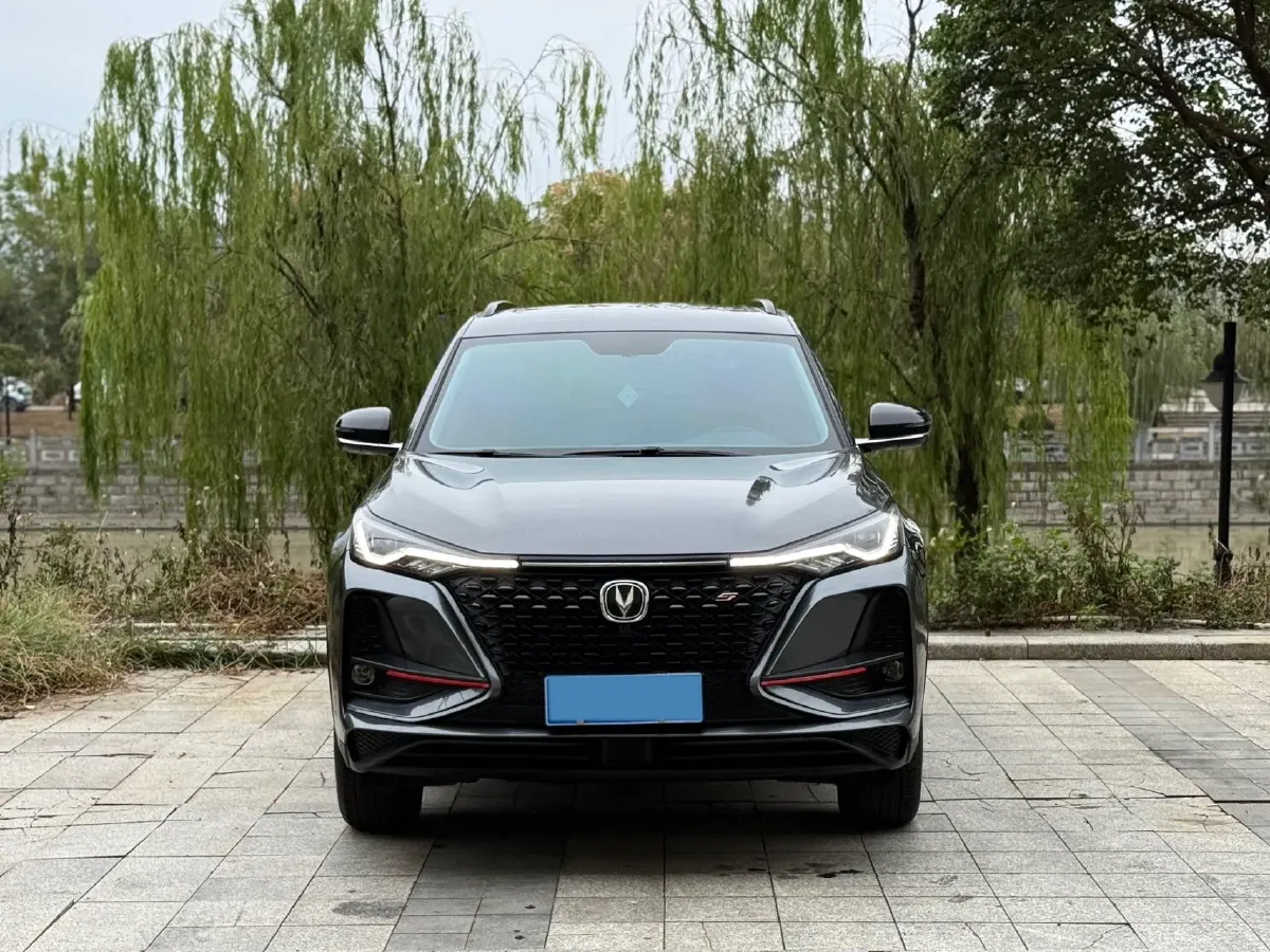 2020 ChangAn CS75 Plus 1.5T 178HP L4 6AT,autocango,china used car exporter,china ev exporter,chinese used car exporter,chinese used ev exporter