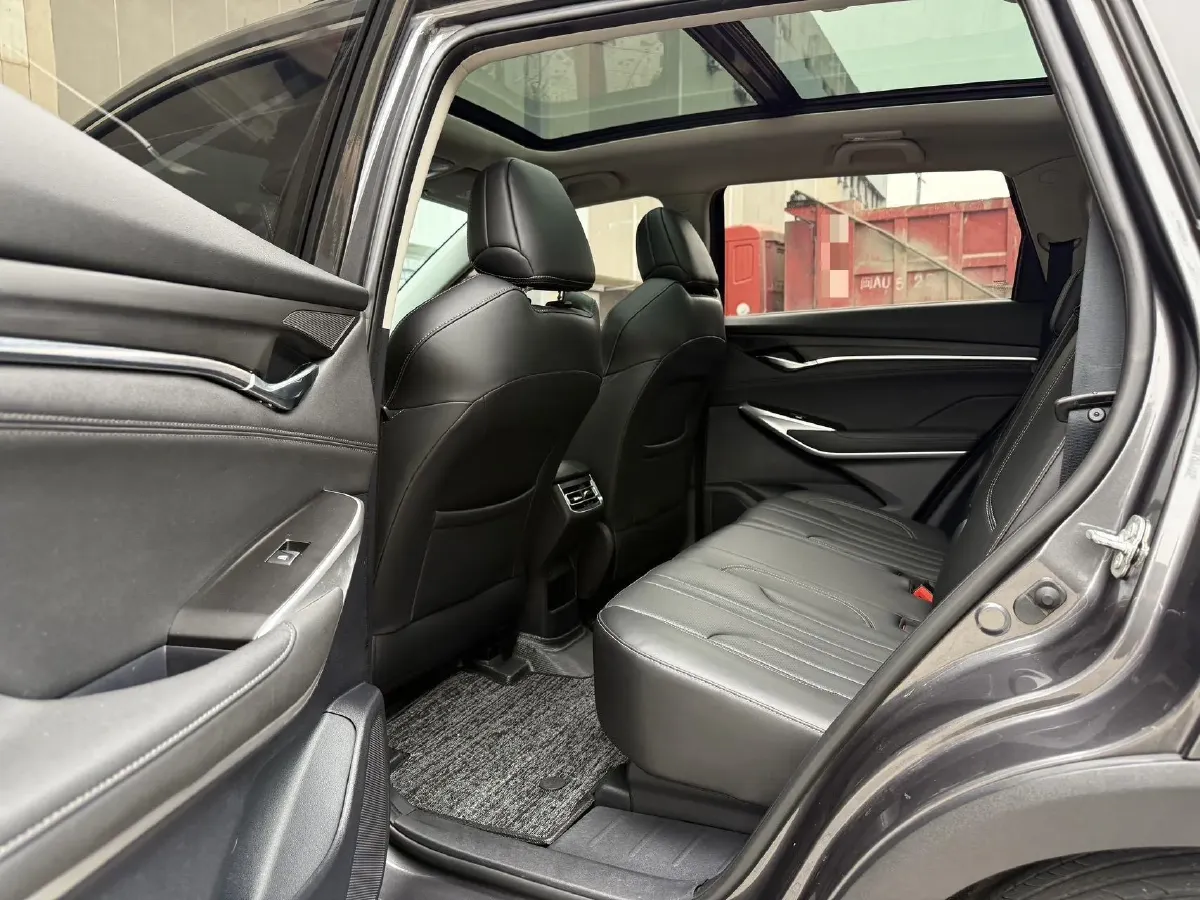 2020 ChangAn CS75 Plus 1.5T 178HP L4 6AT,autocango,china used car exporter,china ev exporter,chinese used car exporter,chinese used ev exporter