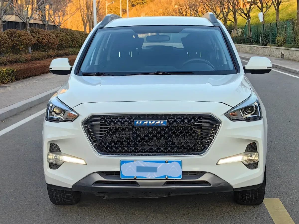 2018 Haval M6 1.5T 150HP L4 7DCT,autocango,china used car exporter,china ev exporter,chinese used car exporter,chinese used ev exporter