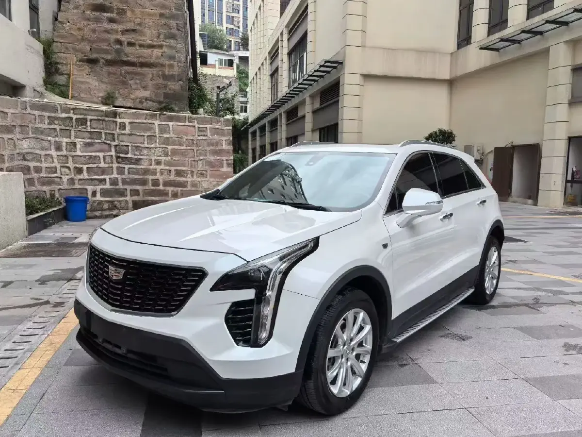 2021 Cadillac XT4 2.0T 237HP L4 9AT
