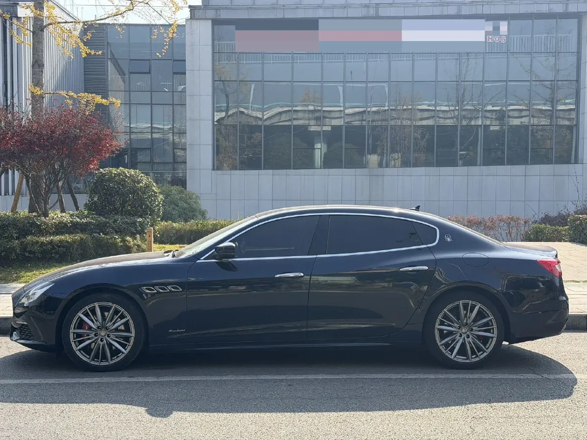 2019 Maserati Quattroporte 3.0T 350HP V6 8AT,autocango,china used car exporter,china ev exporter,chinese used car exporter,chinese used ev exporter