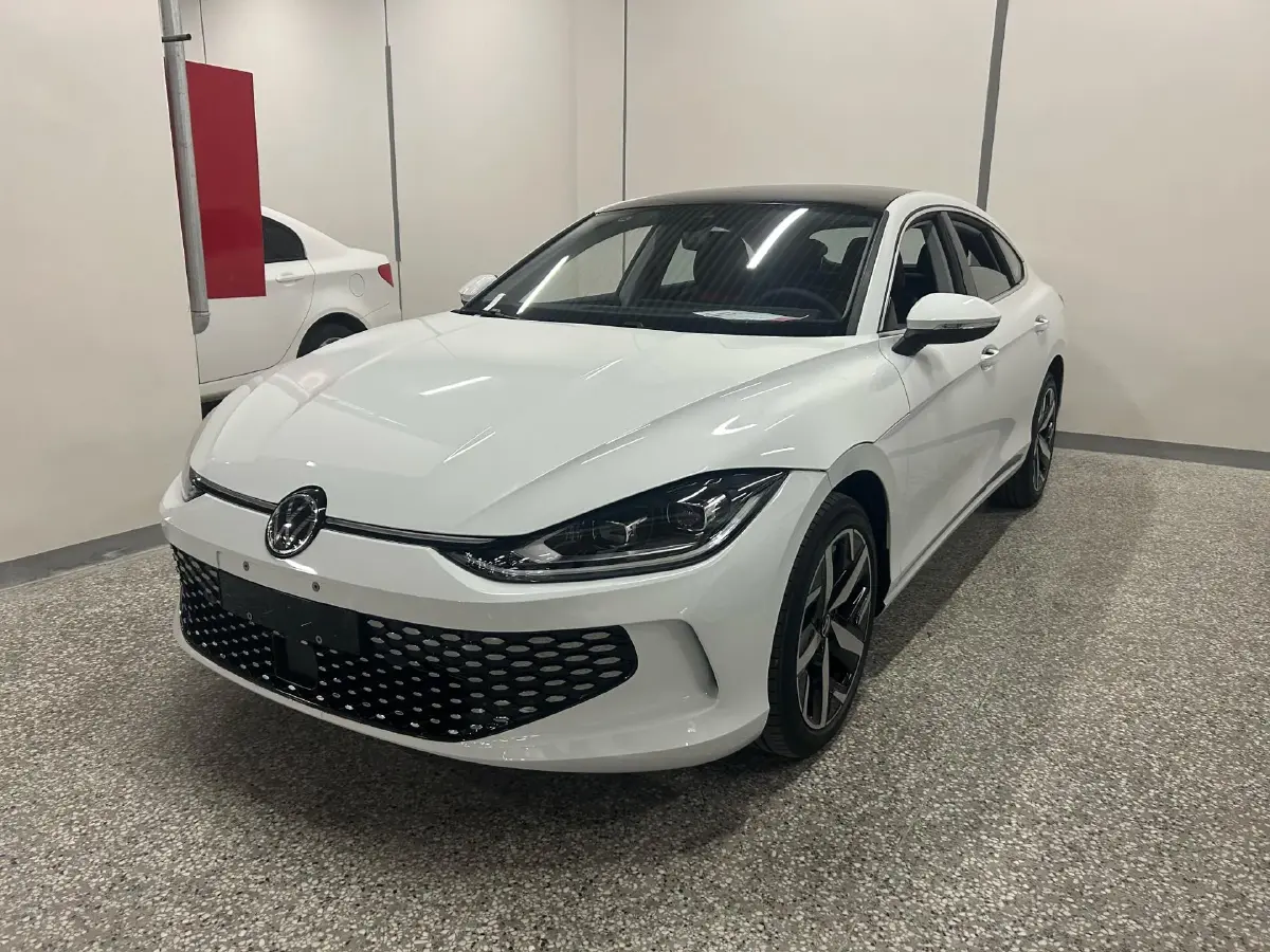 2024 Volkswagen Lamando 1.4T 150HP L4 7DCT