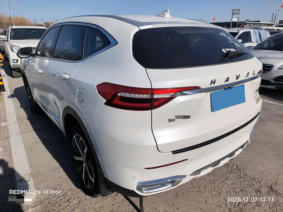 2020 Haval F7 1.5T 169HP L4 7DCT,autocango,china used car exporter,china ev exporter,chinese used car exporter,chinese used ev exporter