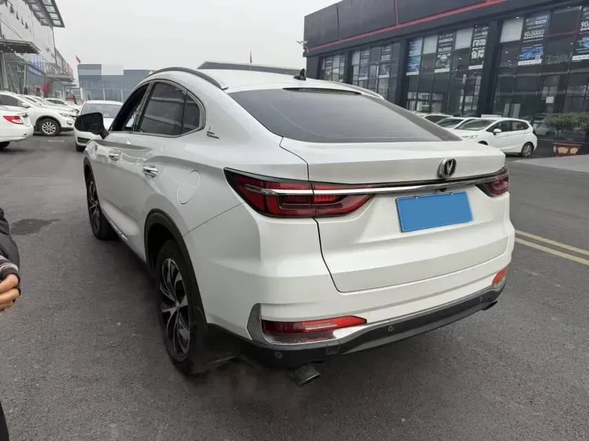 2019 ChangAn CS85 Coupe 1.5T 178HP L4 7DCT,autocango,china used car exporter,china ev exporter,chinese used car exporter,chinese used ev exporter