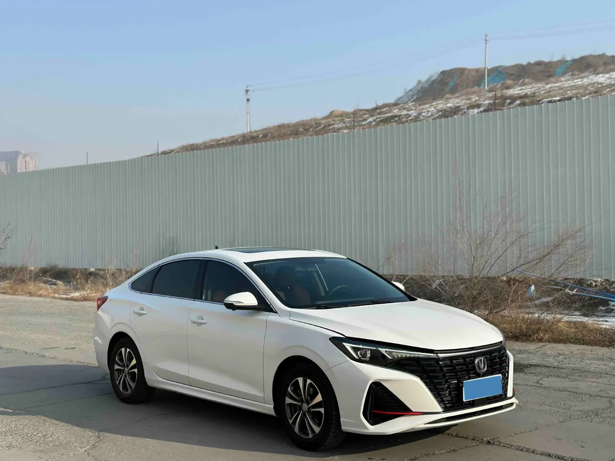 2022 ChangAn Eado 1.4T 160HP L4 7DCT,autocango,china used car exporter,china ev exporter,chinese used car exporter,chinese used ev exporter