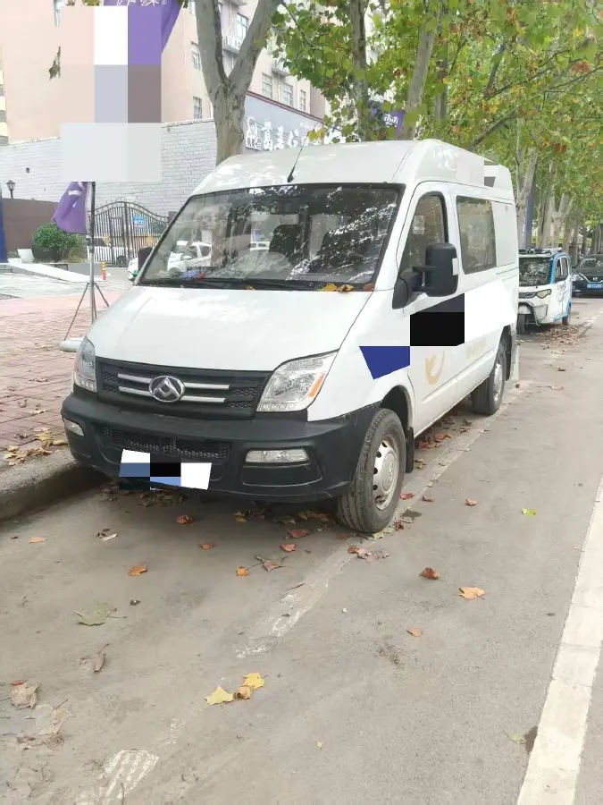 2020 MAXUS XinTu V80 2.5T 136HP L4 6MT