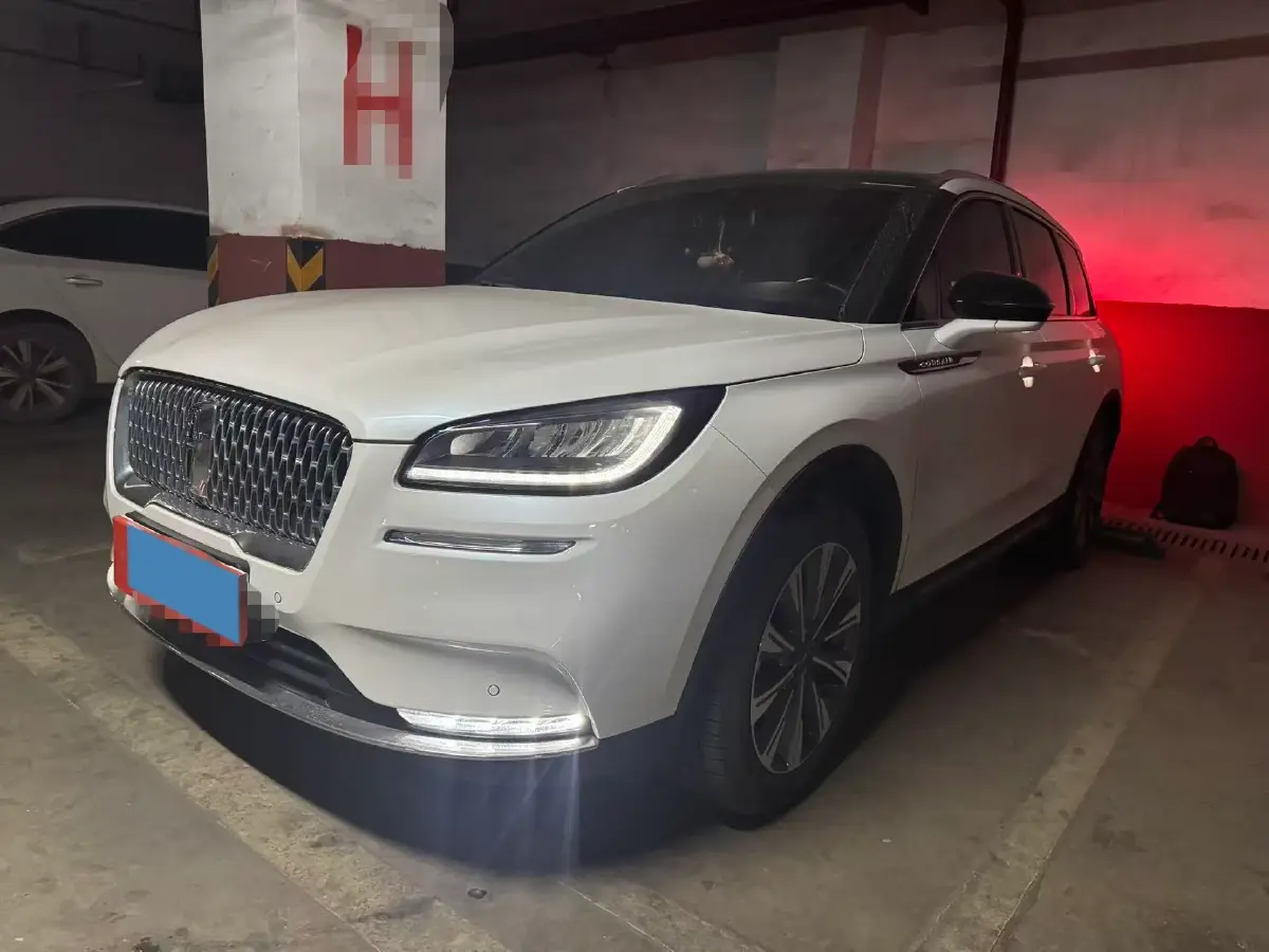 2022 Lincoln Corsair 2.0T 245HP L4 8AT