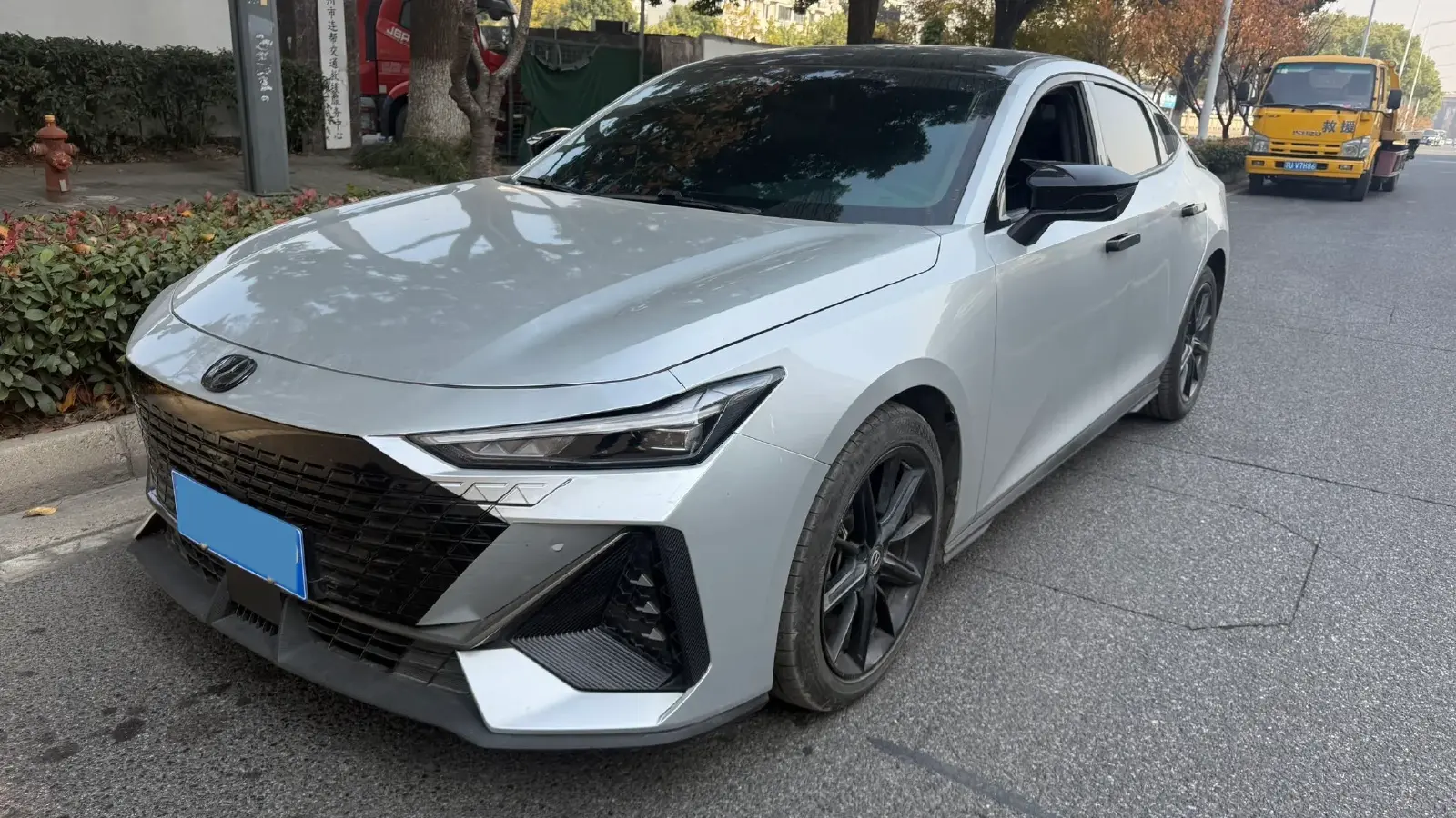 2023 ChangAn UNI-V 1.5T 188HP L4 7DCT