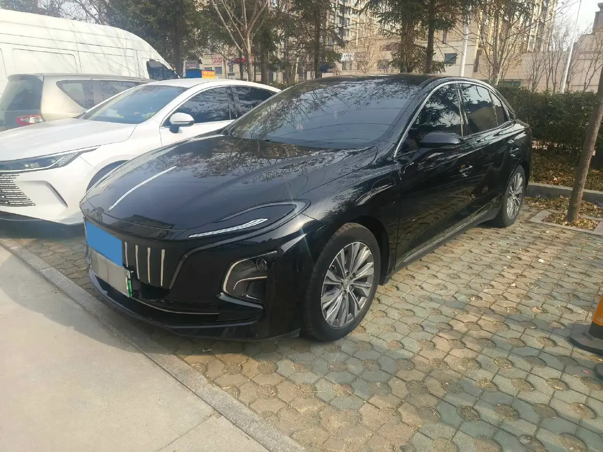 2023 HongQi E-QM5 BEV 82KWH
