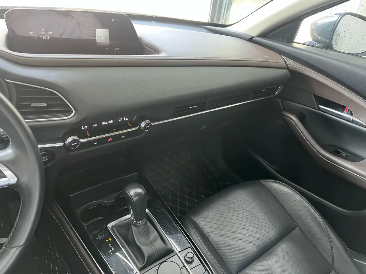 2021 Mazda CX-30 2.0L 158HP L4 6AT,autocango,china used car exporter,china ev exporter,chinese used car exporter,chinese used ev exporter