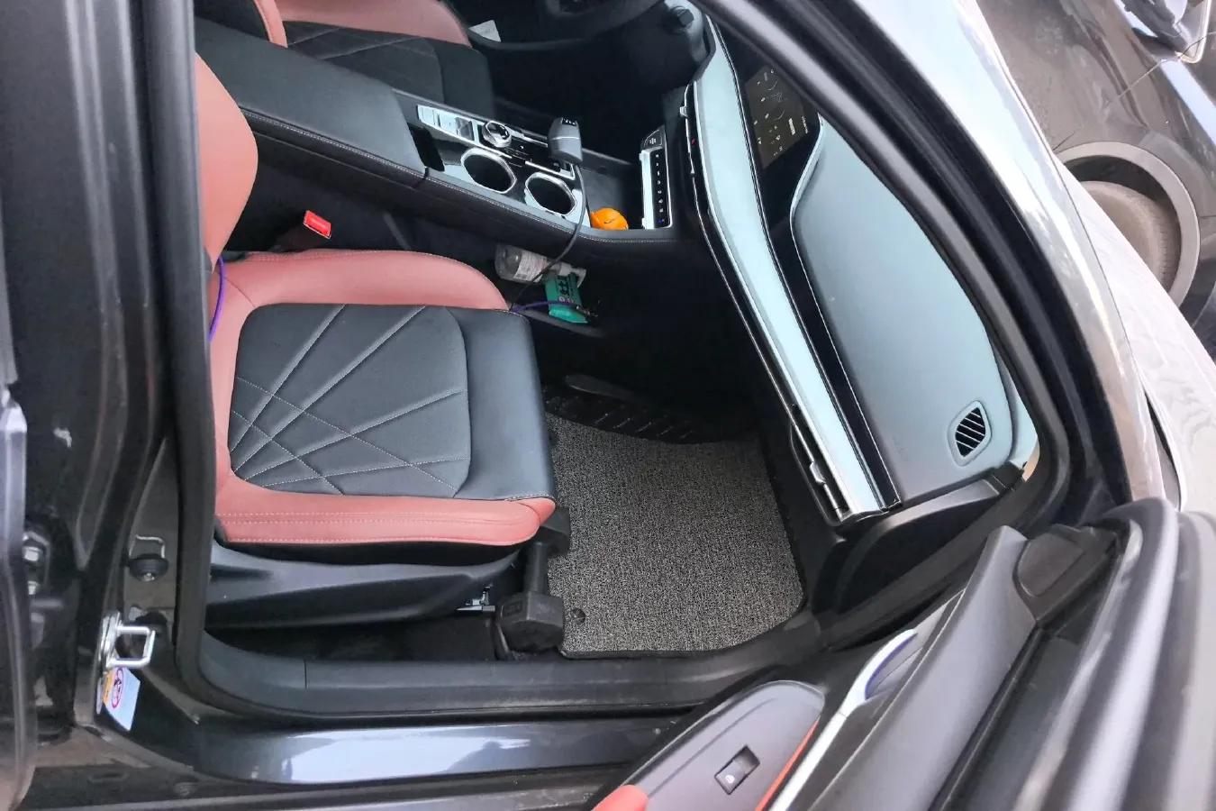 2023 ChangAn Eado 1.4T 160HP L4 7DCT,autocango,china used car exporter,china ev exporter,chinese used car exporter,chinese used ev exporter