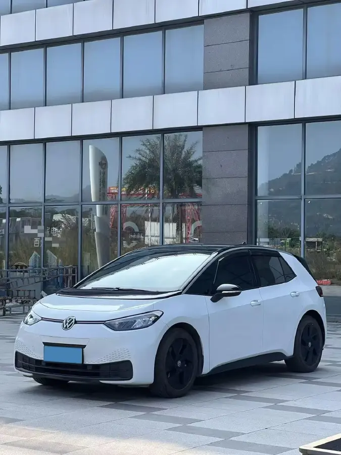 2024 Volkswagen ID.3 BEV 52.8KWH
