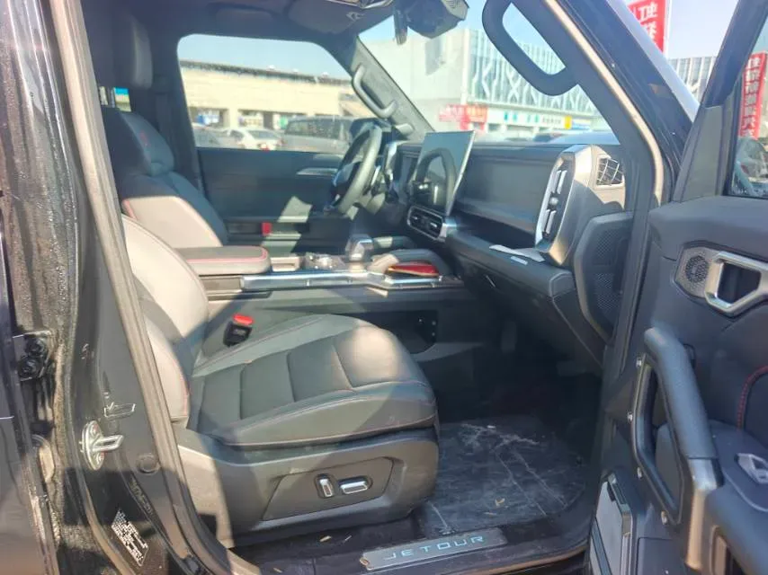 2023 Jetour Traveller 2.0T 254HP L4 7DCT,autocango,china used car exporter,china ev exporter,chinese used car exporter,chinese used ev exporter