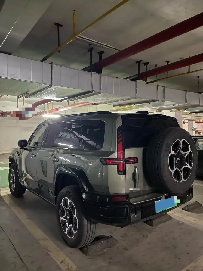 2025 M Hero WarriorM817 1.5T 197HP L4 2DHT PHEV,autocango,china used car exporter,china ev exporter,chinese used car exporter,chinese used ev exporter