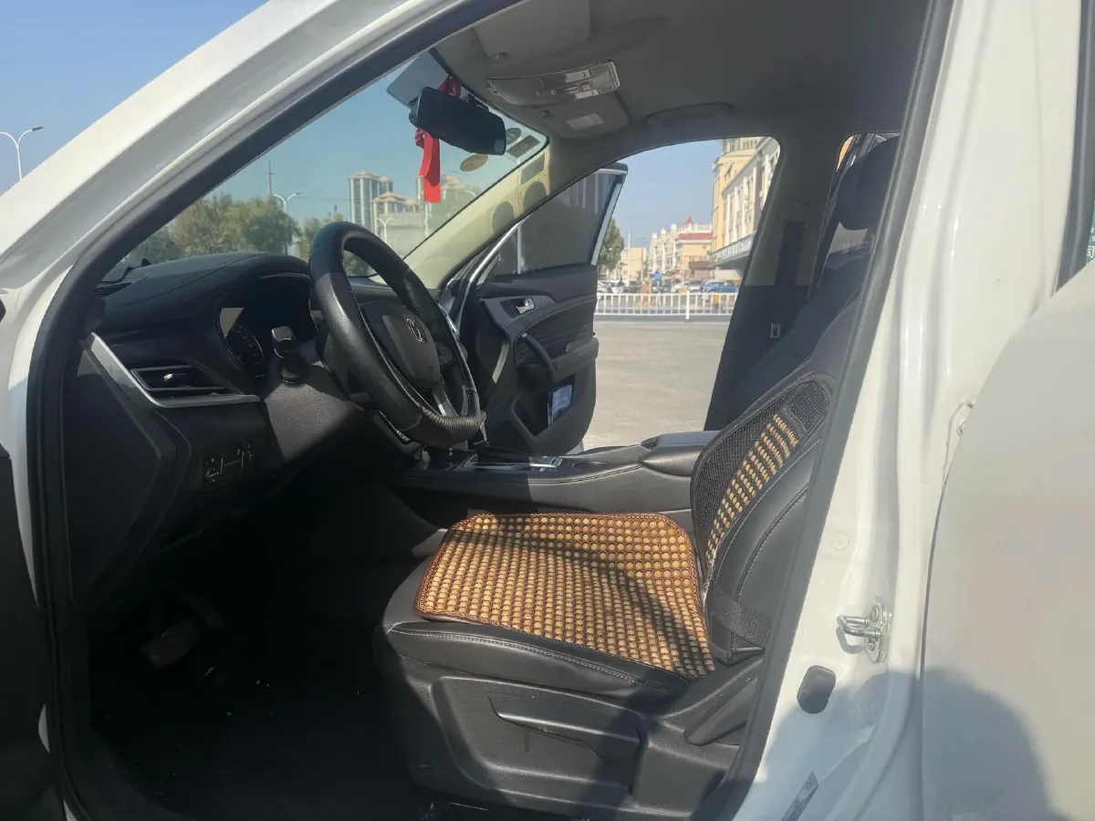 2020 ChangAn CS35 Plus 1.4T 158HP L4 7DCT,autocango,china used car exporter,china ev exporter,chinese used car exporter,chinese used ev exporter