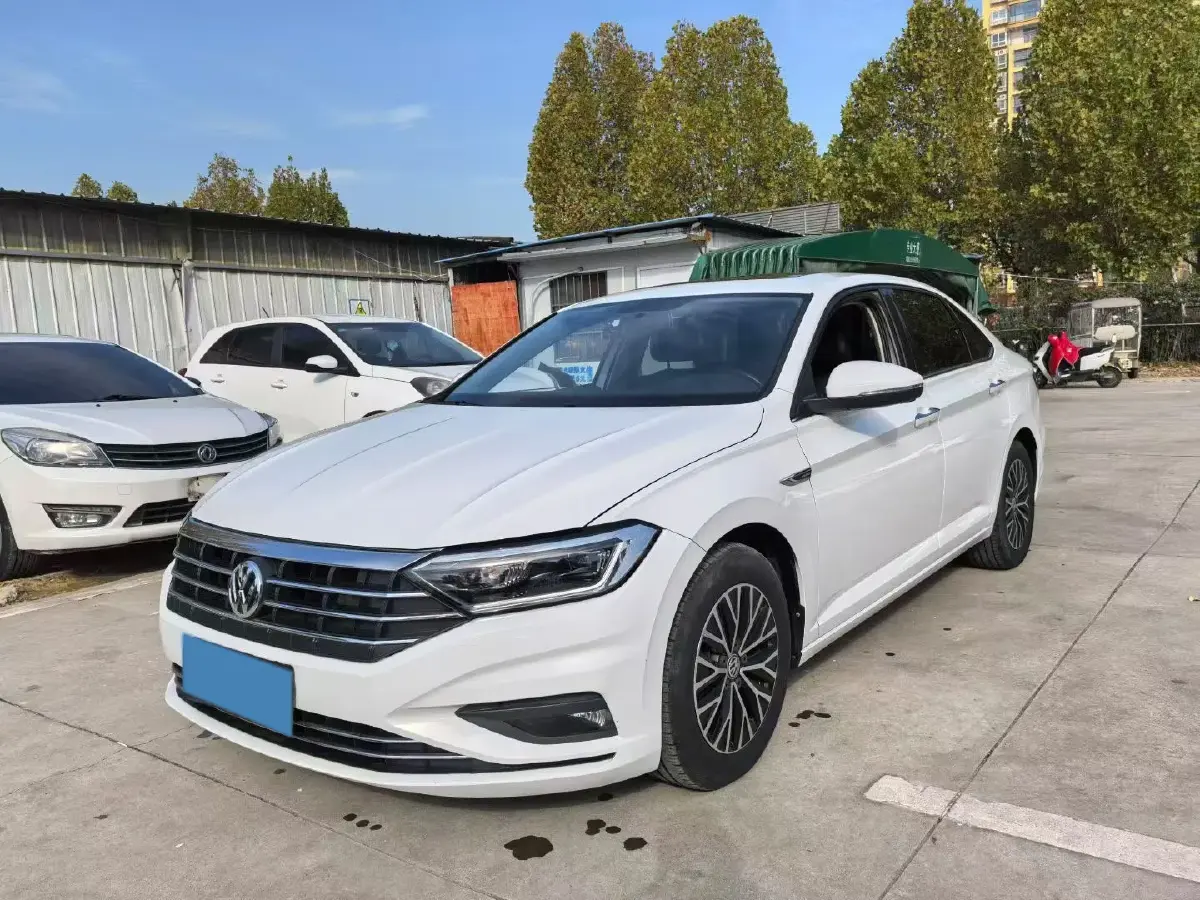2020 Volkswagen Sagitar 1.4T 150HP L4 7DCT