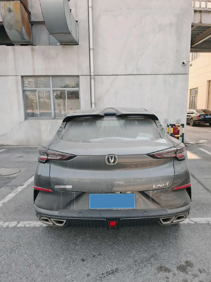 2022 ChangAn UNI-T 1.5T 188HP L4 7DCT,autocango,china used car exporter,china ev exporter,chinese used car exporter,chinese used ev exporter