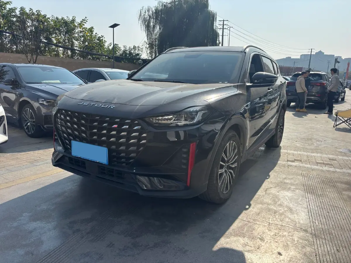 2023 Jetour X70 Plus 1.5T 156HP L4 CVT