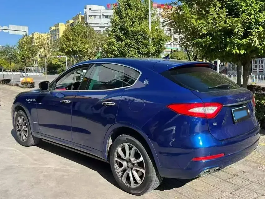 2019 Maserati Levante 3.0T 350HP V6 8AT,autocango,china used car exporter,china ev exporter,chinese used car exporter,chinese used ev exporter