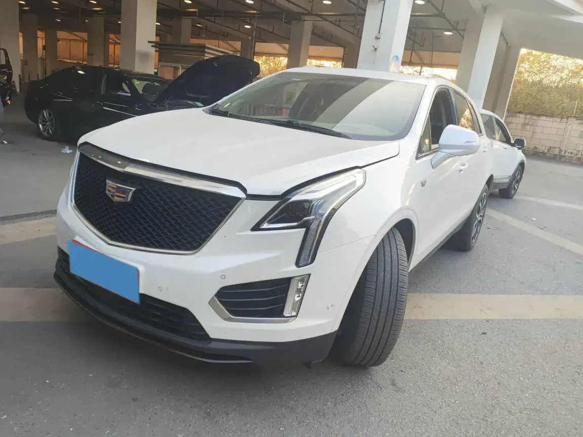 2021 Cadillac XT5 2.0T 237HP L4 9AT 2021 Cadillac XT5 2.0T 237HP L4 9AT