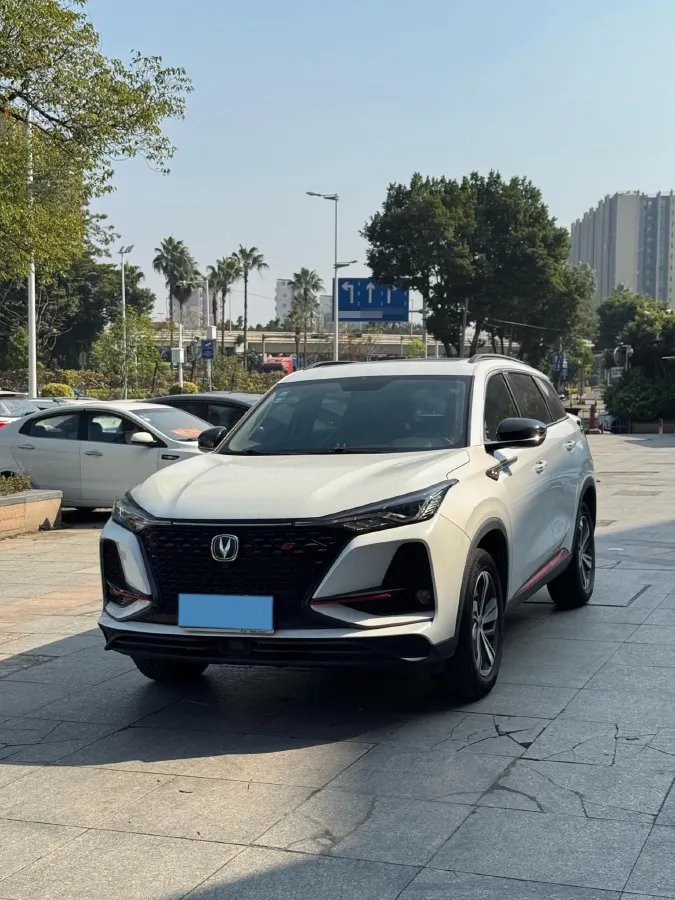 2020 ChangAn CS75 Plus 1.5T 178HP L4 6AT,autocango,china used car exporter,china ev exporter,chinese used car exporter,chinese used ev exporter