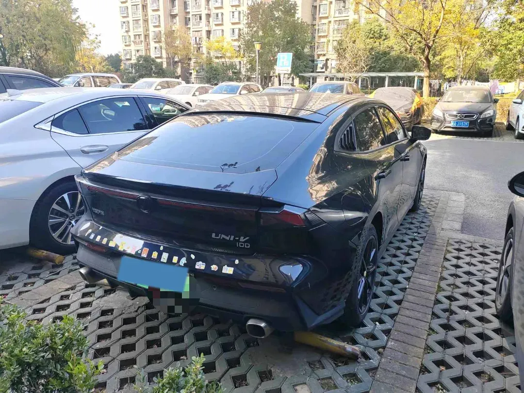 2023 ChangAn UNI-V iDD 1.5T 170HP L4 6TCT PHEV 18.4KWH,autocango,china used car exporter,china ev exporter,chinese used car exporter,chinese used ev exporter