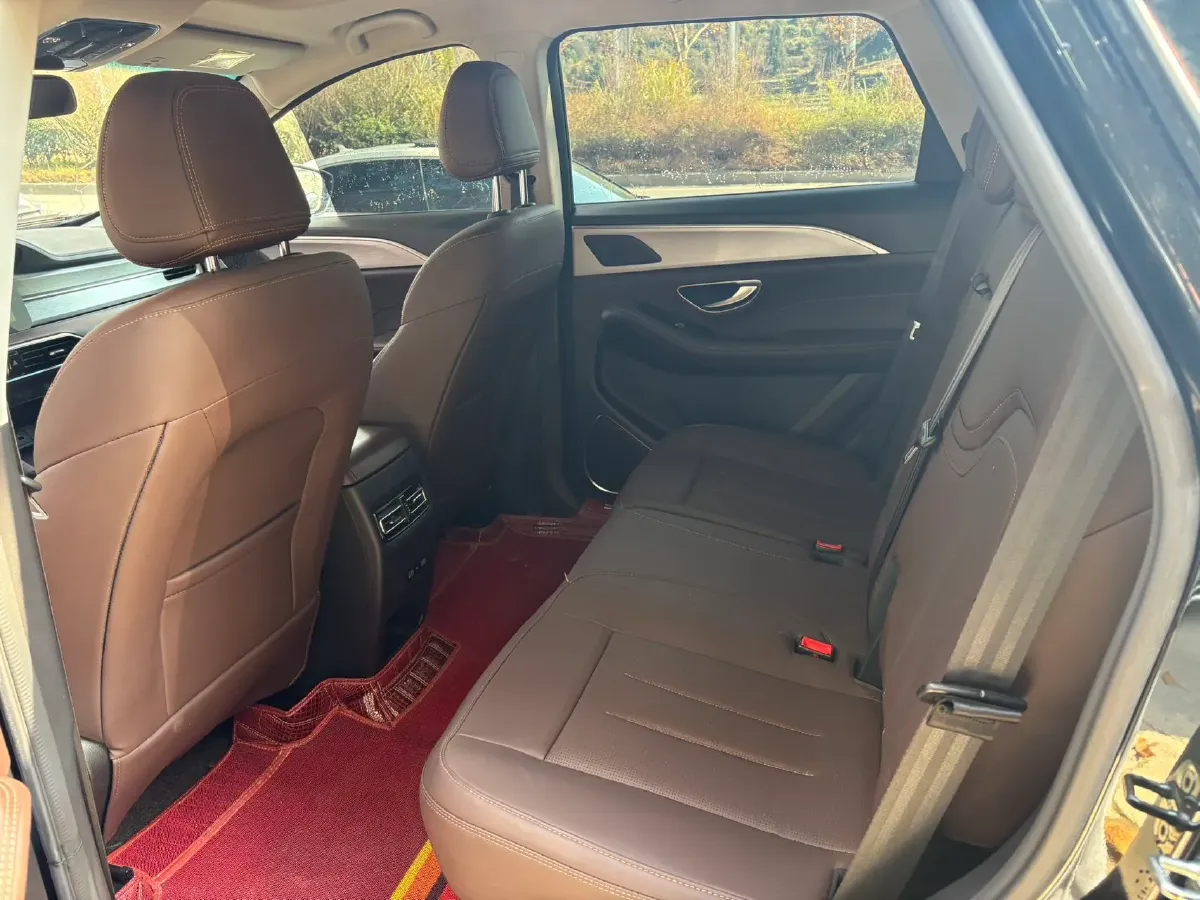 2023 Jetour X90 Plus 1.5T 156HP L4 6MT,autocango,china used car exporter,china ev exporter,chinese used car exporter,chinese used ev exporter