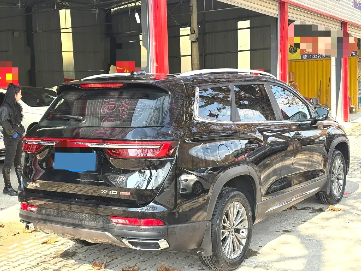 2023 Jetour X90 Plus 1.5T 156HP L4 6MT,autocango,china used car exporter,china ev exporter,chinese used car exporter,chinese used ev exporter
