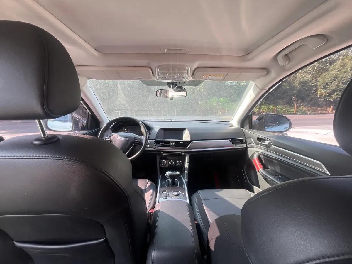 2018 Haval H6 1.5T 150HP L4 7DCT,autocango,china used car exporter,china ev exporter,chinese used car exporter,chinese used ev exporter