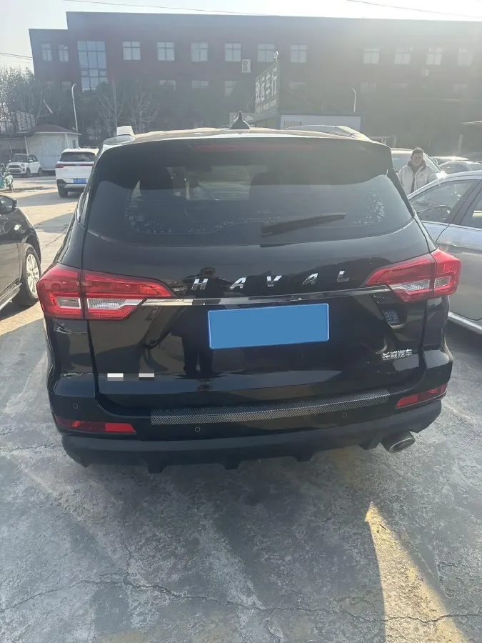 2019 Haval M6 1.5T 150HP L4 6MT,autocango,china used car exporter,china ev exporter,chinese used car exporter,chinese used ev exporter