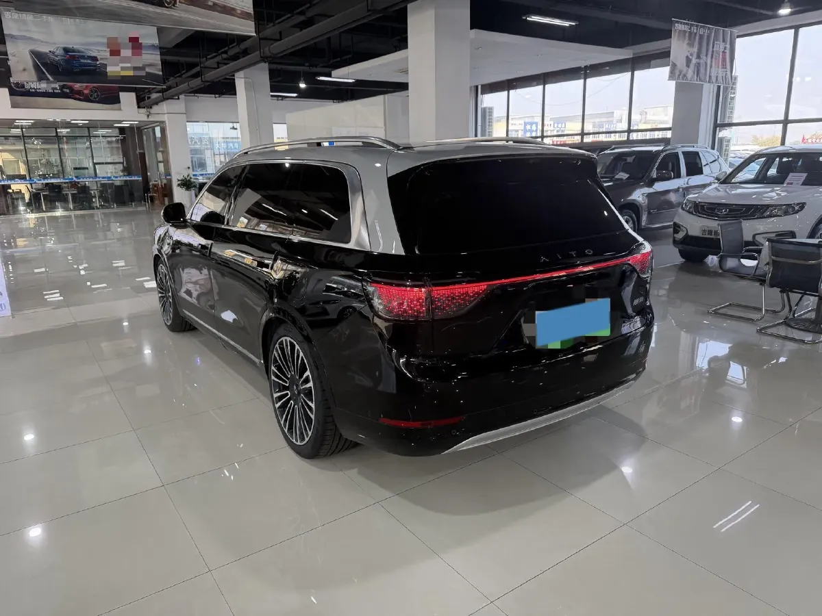 2024 AITO AITO M9 1.5T 152HP L4 REEV 42KWH,autocango,china used car exporter,china ev exporter,chinese used car exporter,chinese used ev exporter