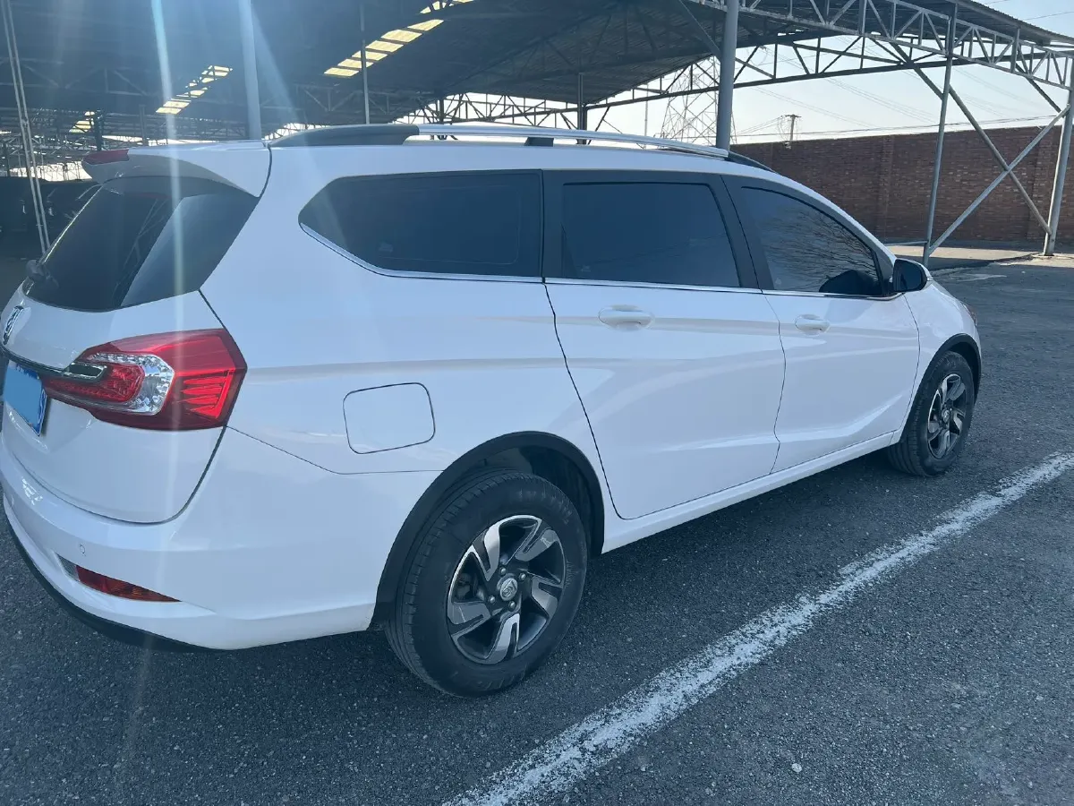 2019 Golden Dragon New Era Sea Lion 2.0L 102HP L4 5MT,autocango,china used car exporter,china ev exporter,chinese used car exporter,chinese used ev exporter