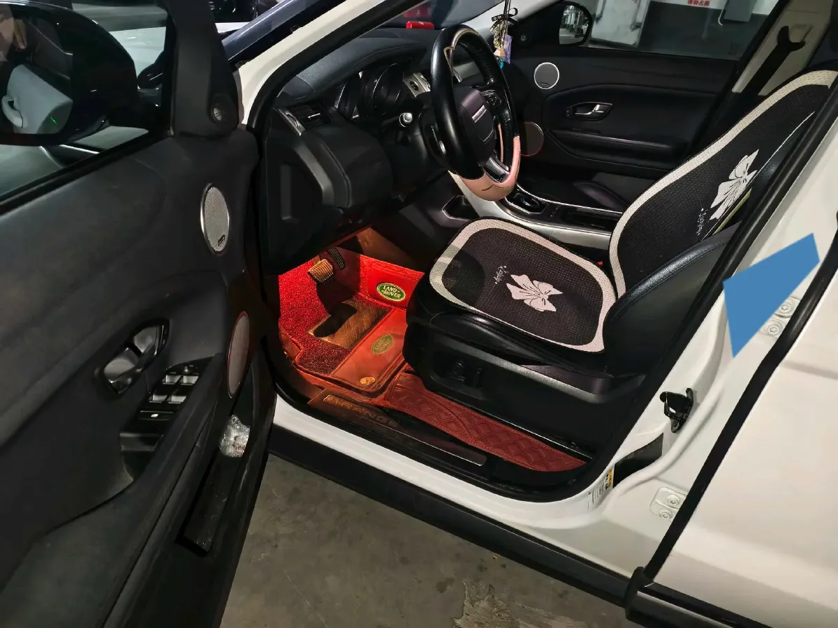 2018 Land Rover Range Rover Evoque 2.0T 241HP L4 9AT,autocango,china used car exporter,china ev exporter,chinese used car exporter,chinese used ev exporter