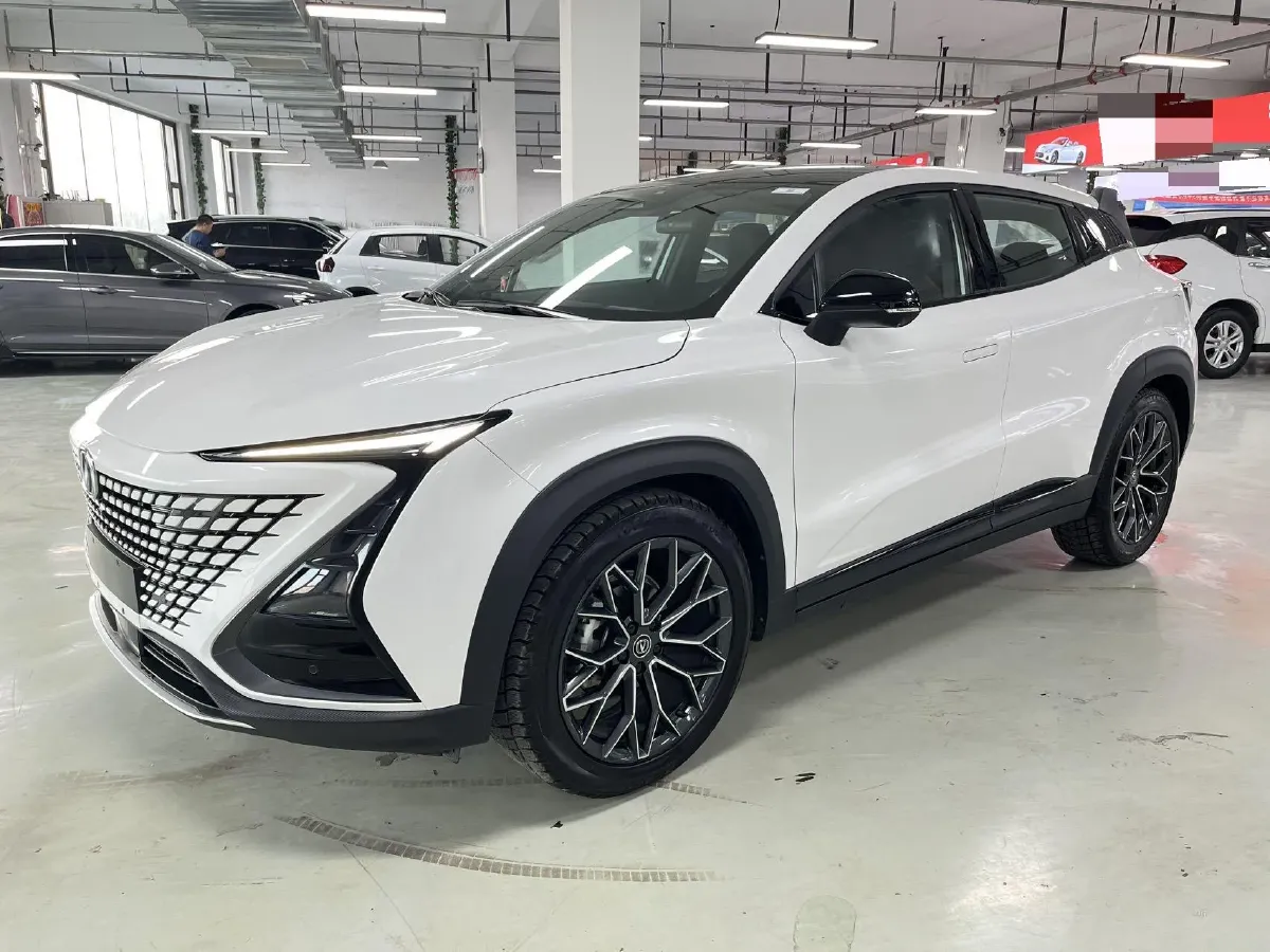 2022 ChangAn UNI-T 1.5T 188HP L4 7DCT,autocango,china used car exporter,china ev exporter,chinese used car exporter,chinese used ev exporter