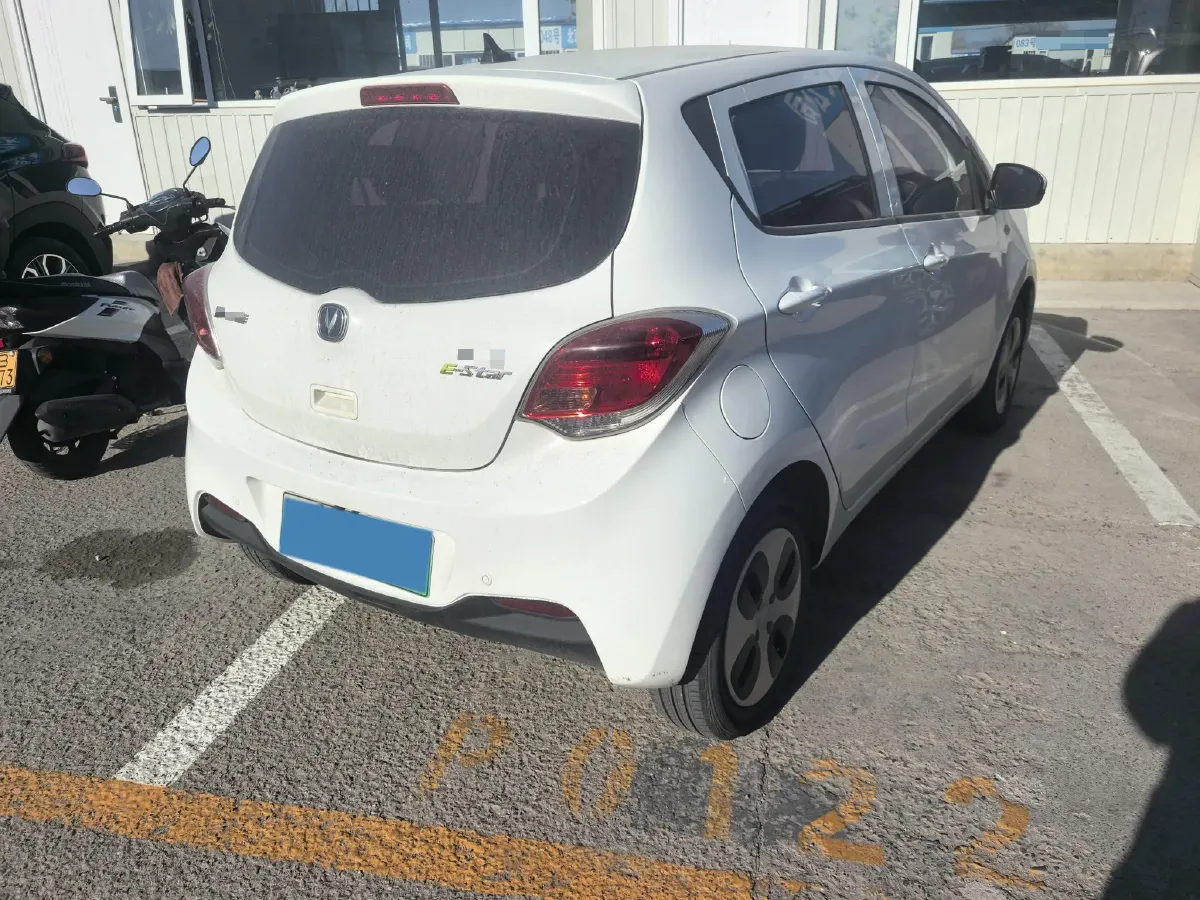 2021 ChangAn BenBen E-Star BEV 32.2KWH,autocango,china used car exporter,china ev exporter,chinese used car exporter,chinese used ev exporter