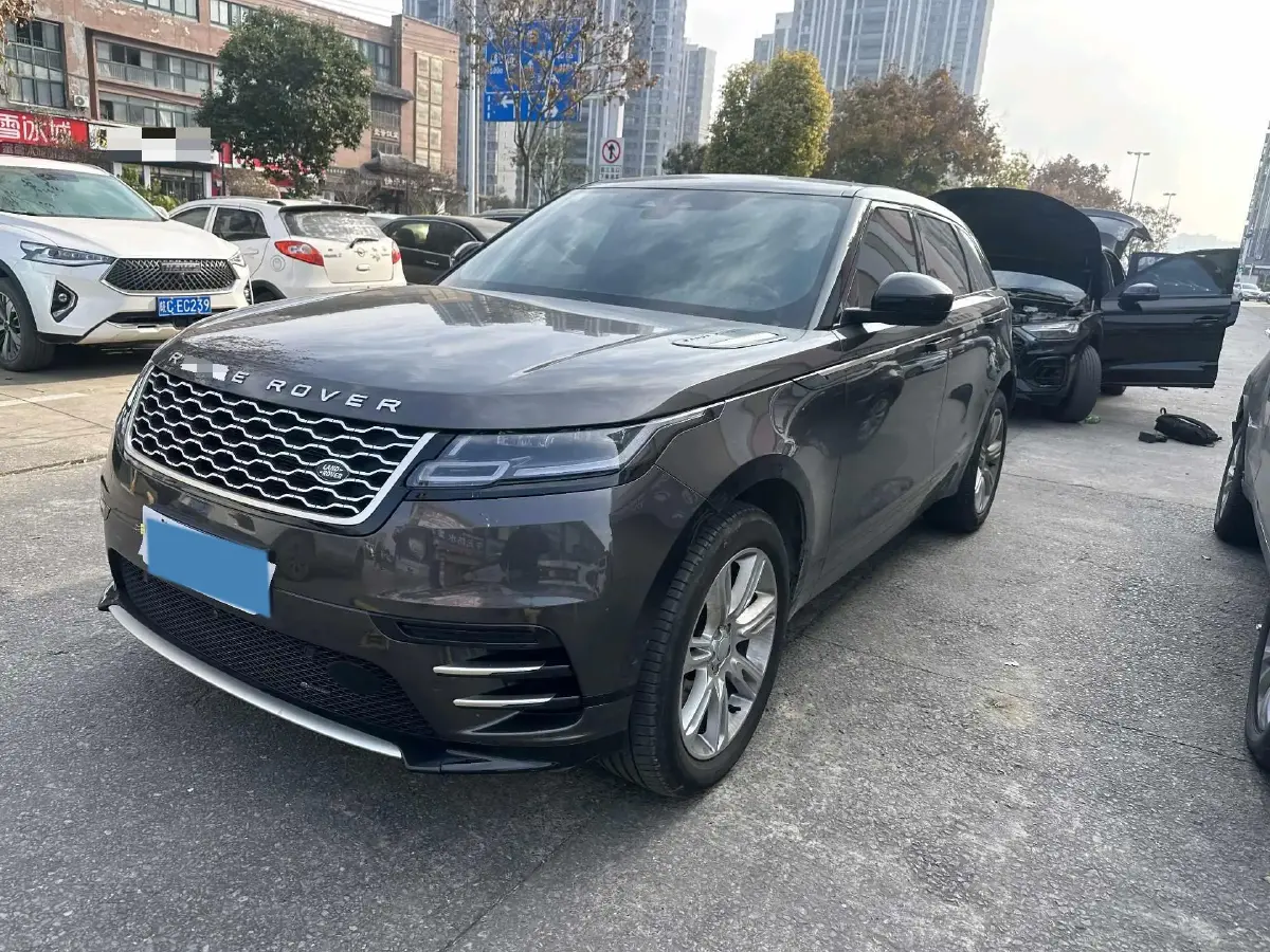2022 Land Rover Range Rover Velar 2.0T 250HP L4 8AT