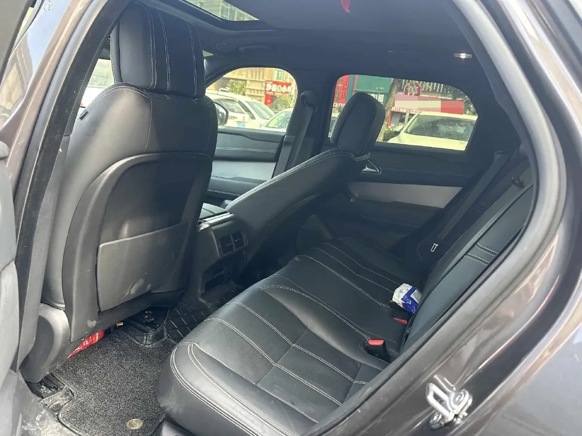 2022 Land Rover Range Rover Velar 2.0T 250HP L4 8AT,autocango,china used car exporter,china ev exporter,chinese used car exporter,chinese used ev exporter