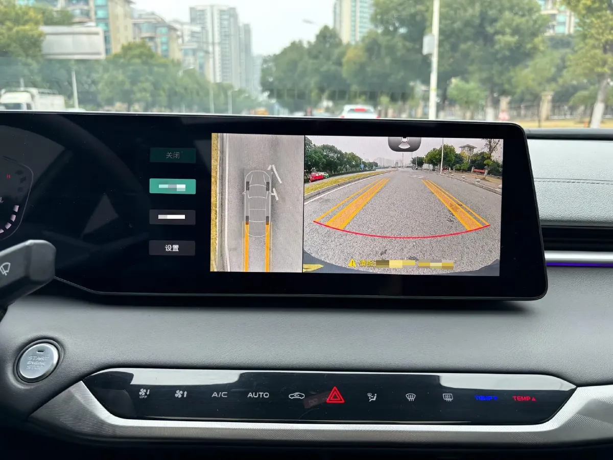 2023 ChangAn Raeton Plus 1.5T 188HP L4 7DCT,autocango,china used car exporter,china ev exporter,chinese used car exporter,chinese used ev exporter