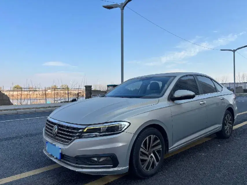 2022 Bestune B70 2.0T 224HP L4 6AT 2022 Bestune B70 2.0T 224HP L4 6AT