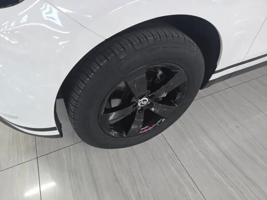 2018 Land Rover Range Rover Velar 2.0T 250HP L4 8AT,autocango,china used car exporter,china ev exporter,chinese used car exporter,chinese used ev exporter