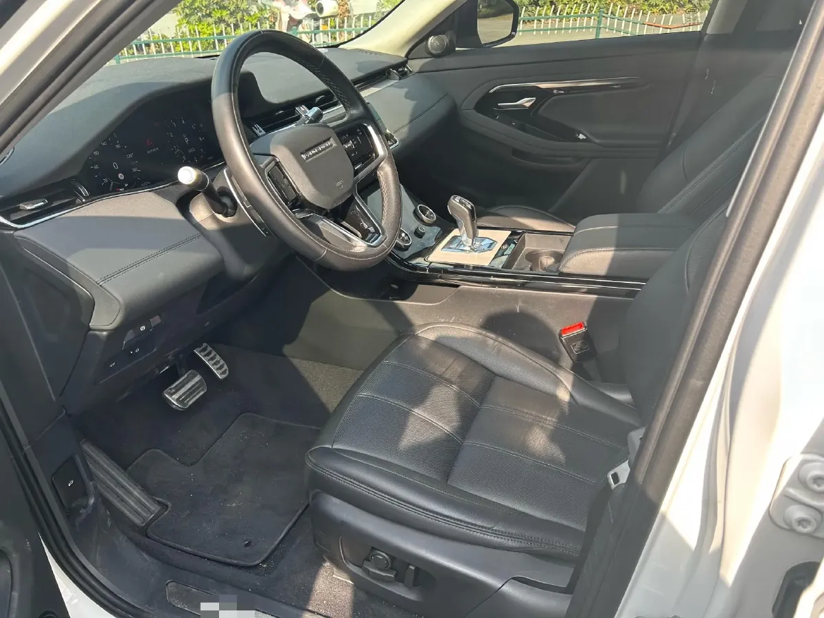 2023 Land Rover Range Rover Evoque 2.0T 249HP L4 9AT,autocango,china used car exporter,china ev exporter,chinese used car exporter,chinese used ev exporter