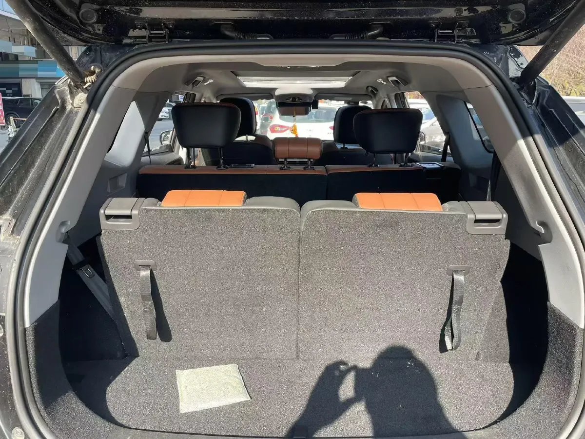 2023 Chery Tiggo 8 1.6T 197HP L4 7DCT,autocango,china used car exporter,china ev exporter,chinese used car exporter,chinese used ev exporter