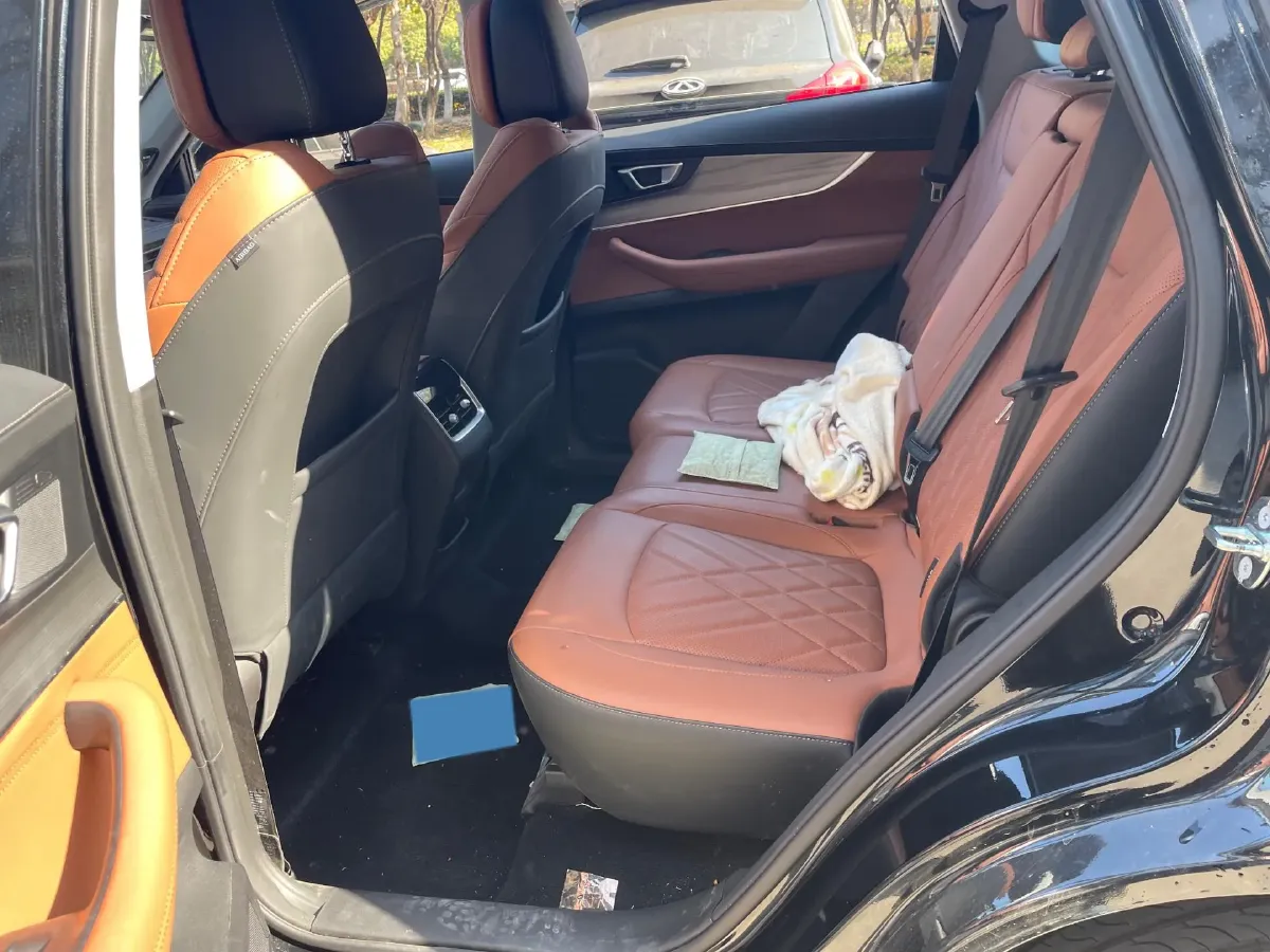 2023 Chery Tiggo 8 1.6T 197HP L4 7DCT,autocango,china used car exporter,china ev exporter,chinese used car exporter,chinese used ev exporter