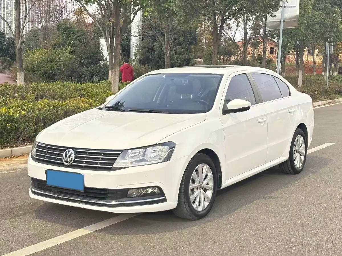 2017 Volkswagen Lavida 1.4T 131HP L4 7DCT