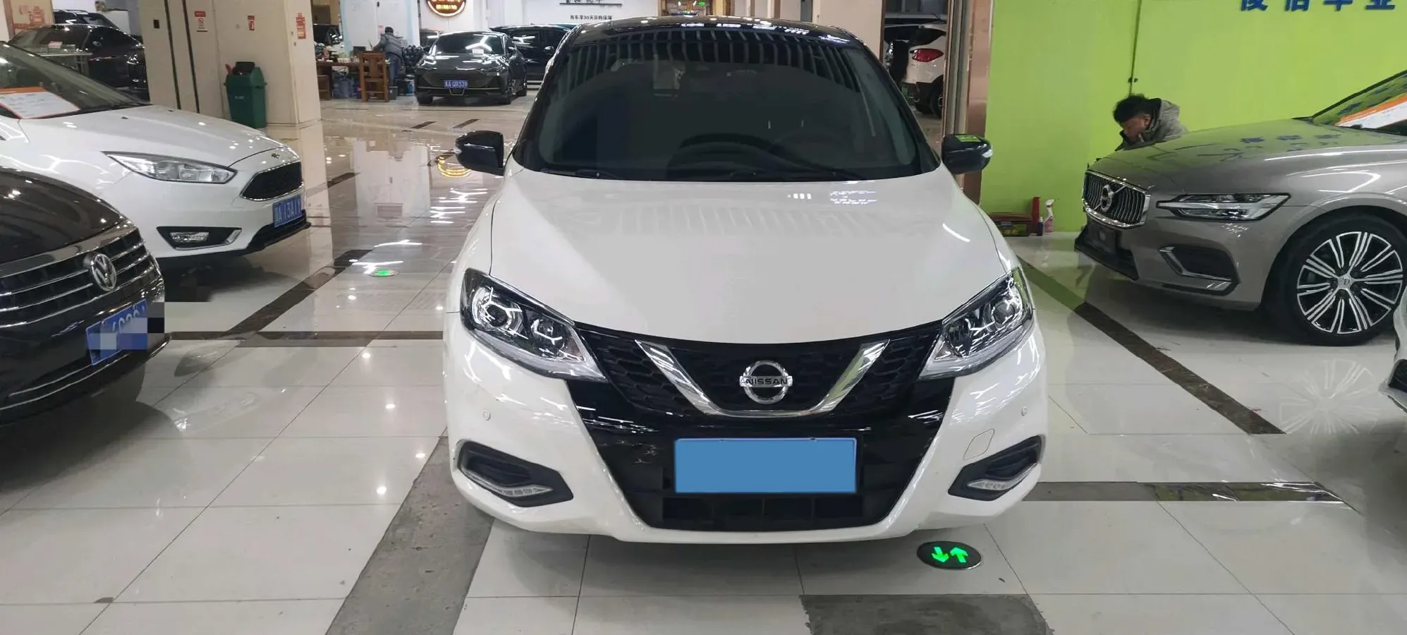2021 Nissan Tiida 1.6L 122HP L4 CVT,autocango,china used car exporter,china ev exporter,chinese used car exporter,chinese used ev exporter