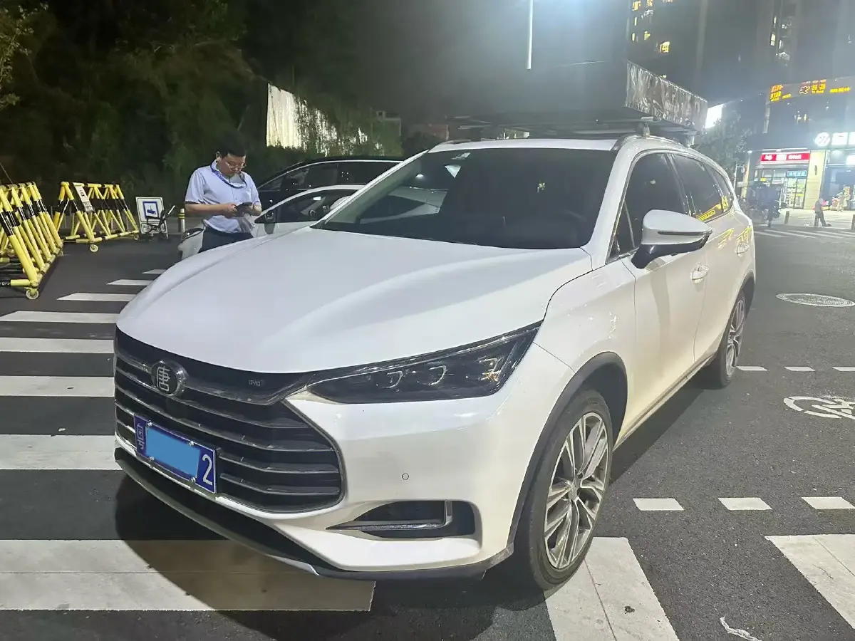 2018 BYD Tang 2.0T 205HP L4 6AT