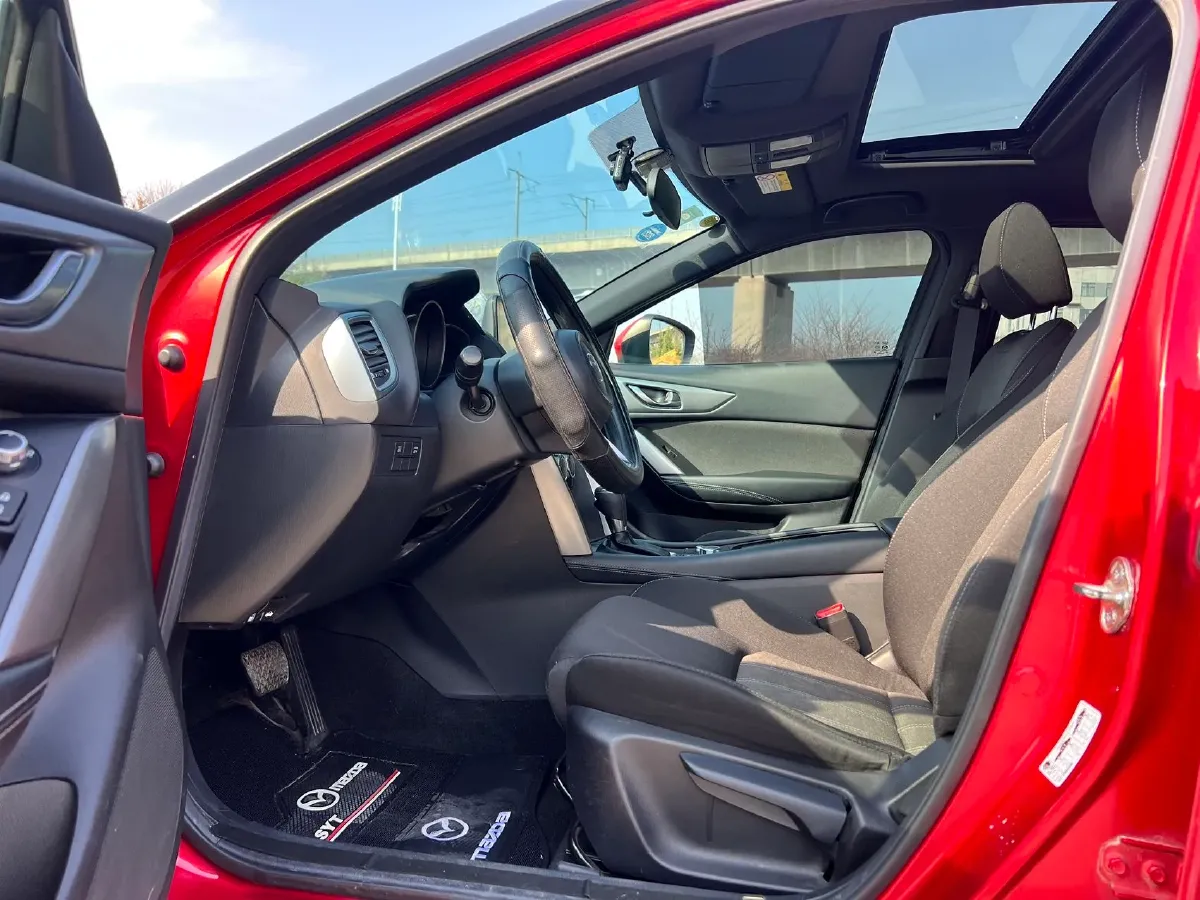 2020 Mazda CX-4 2.0L 158HP L4 6AT,autocango,china used car exporter,china ev exporter,chinese used car exporter,chinese used ev exporter