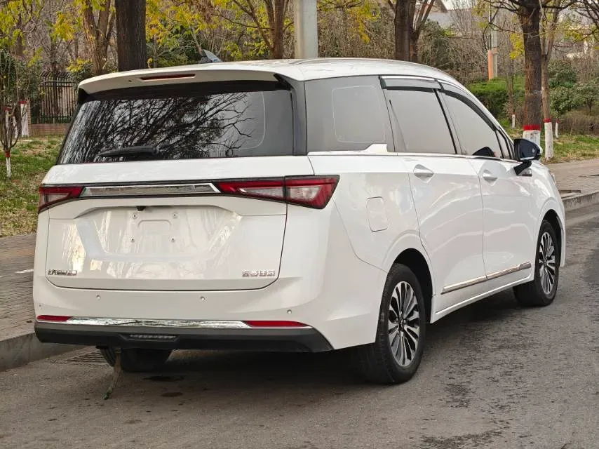 2022 WuLing KaiJie 1.5T 147HP L4 CVT,autocango,china used car exporter,china ev exporter,chinese used car exporter,chinese used ev exporter