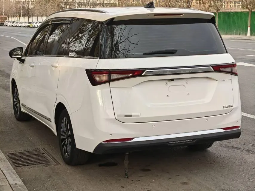 2022 WuLing KaiJie 1.5T 147HP L4 CVT,autocango,china used car exporter,china ev exporter,chinese used car exporter,chinese used ev exporter